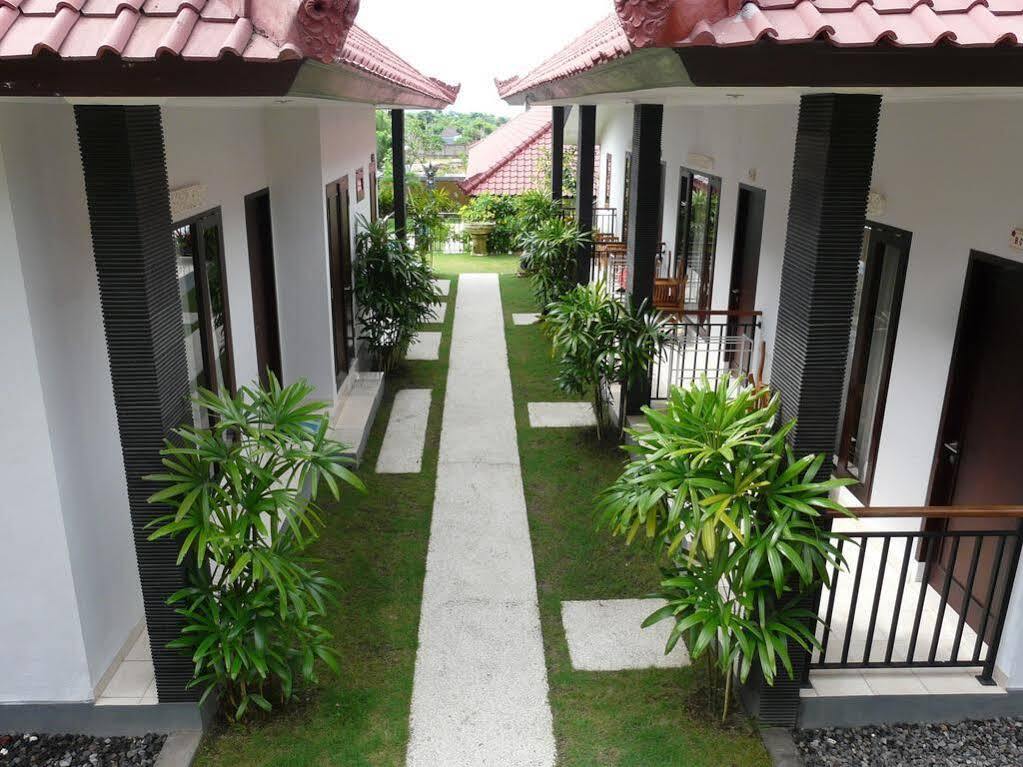 ปูริฮาซูบาหลี Hotel อูงาซัน ภายนอก รูปภาพ